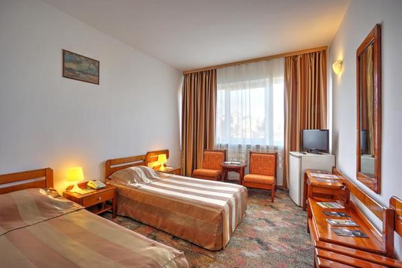 FOTO Hotel celebru din Brașov va fi deschis sub un brand internațional. Lucrări lansate de modernizare