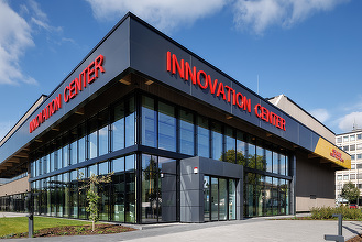 VIDEO&FOTO Corespondență din Bonn - DHL a inaugurat oficial noul Centru de inovare european, unde colaborează inclusiv cu companii înființate de români