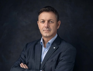 Canon și evoluția către un viitor sigur: AI, cybersecurity și imprimare securizată – viziunea lui Petronius Secăreanu, Director General Canon România