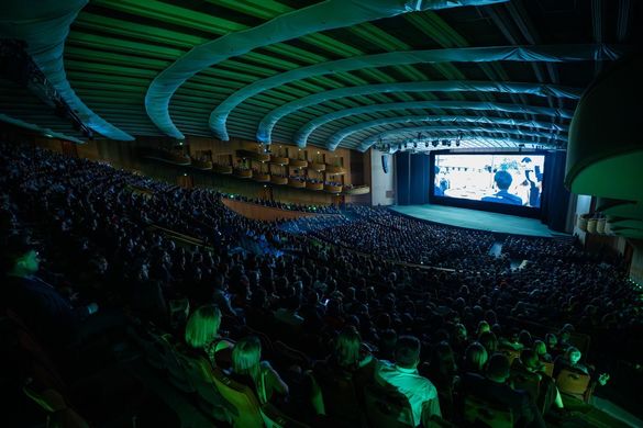 AQUA Carpatica & Cravata Galbenă, un parteneriat al autenticității românești