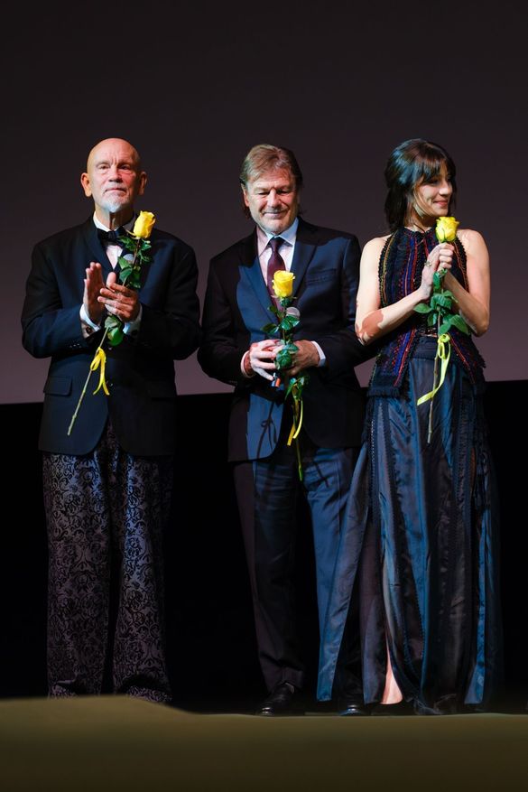 AQUA Carpatica & Cravata Galbenă, un parteneriat al autenticității românești