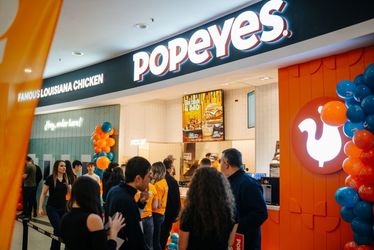 Popeyes se extinde în România și deschide un nou restaurant, în Constanța FOTO