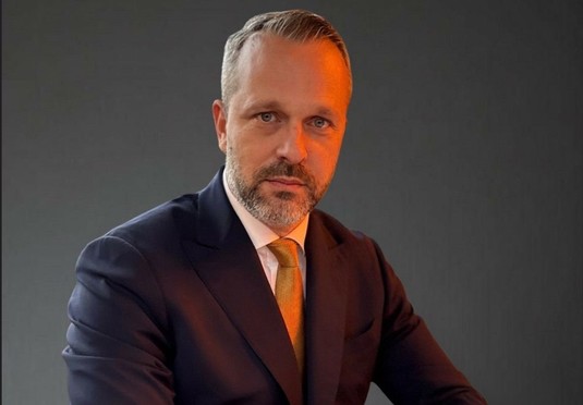S-a pierdut 1 miliard de euro. Andrei Sârbu, CEO SVN, cel mai mare agent din rezidențial: Schimbările fiscale au dus costuri mai mari cu 18% la locuințe. 2026 vine cu temperări de prețuri - INTERVIU