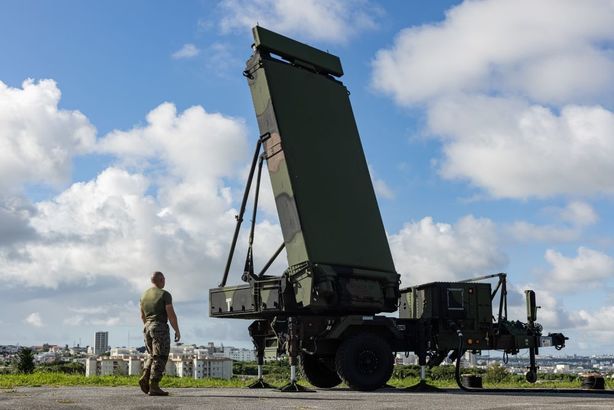 EXCLUSIV ULTIMA ORĂ Investiție în Armata României. Gigantul american Northrop Grumman vrea să implice ROMARM și Aerostar în producția de sisteme radar mobile pentru a proteja spațiul său aerian național și flancul estic al NATO