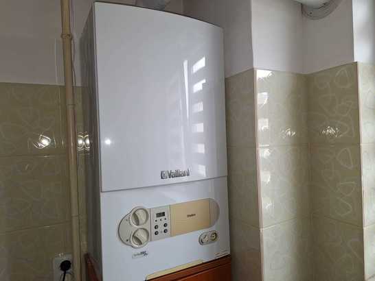 Exclusivitățile săptămânii: Vești mari pentru cine are centrală de apartament. Nou jucător major în România. Guvernul Bolojan, măsură dură după Sărbători. Atenor, cu milionari belgieni, pleacă din România