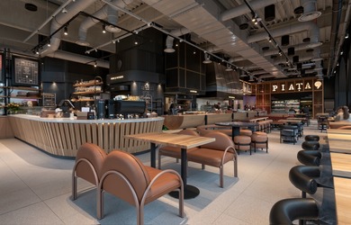 Bolojan își va putea lua cozonacul favorit și din Capitală. Producătorul din Oradea își deschide cafenea la doi pași de Guvern 