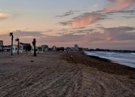 Plaje scoase la licitație, pe 10 ani