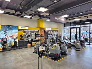 EXCLUSIV FOTO Hub regional deschis în România. Grupul german Kärcher vrea să ajungă la 15 reprezentanțe în țară, în următorii 5 ani: Avem în vedere orașe cu potențial industrial și logistic semnificativ