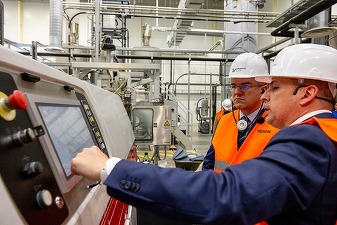 FOTO O companie românească va avea cea mai mare capacitate de reciclare a PET-ului din Europa într-o singură unitate de producție. Professional Recycle extinde fabrica din Târgu Mureș