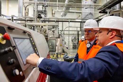 FOTO O companie românească va avea cea mai mare capacitate de reciclare a PET-ului din Europa într-o singură unitate de producție. Professional Recycle extinde fabrica din Târgu Mureș