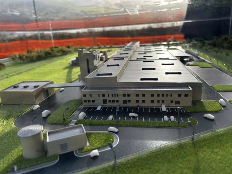 FOTO Investiție substanțială germană în România. Knauf ridică la Huedin o fabrică de gips, proiect de 88 milioane euro