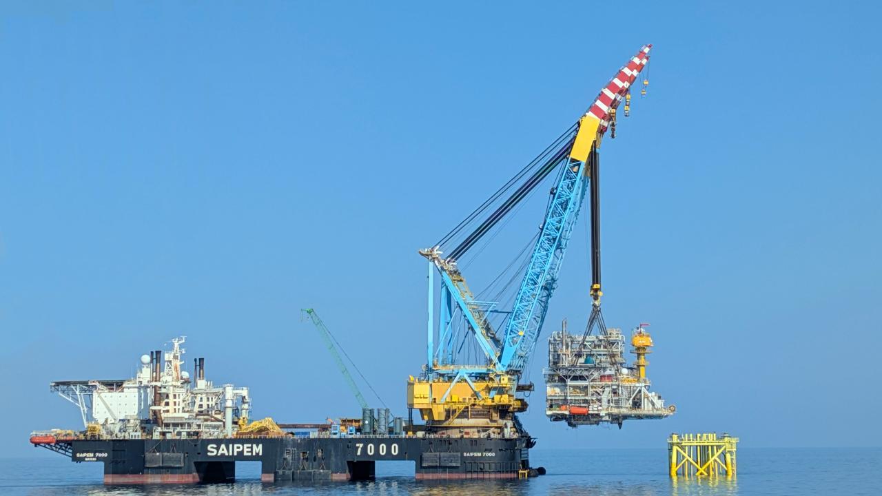 Exclusivitățile săptămânii: Schimbare neașteptată în România. Prețul oferit României de OMV Petrom pentru gazele din Neptun Deep. FOTO Nouă mare fabrică în România. ANAF lansează o campanie de proporții