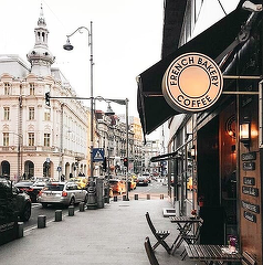 EXCLUSIV FOTO Premieră: French Bakery iese din București pentru prima datǎ dupǎ douǎ decenii. Proprietarul pregătește primele francize în provincie: Am găsit soluții!