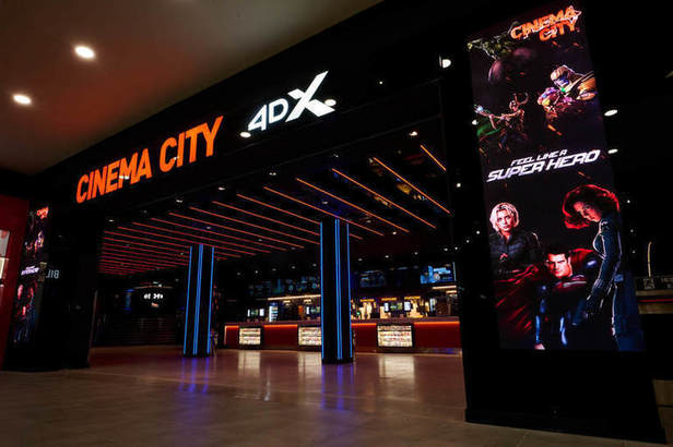 FOTO Cinematograf vândut în România. Cinema City preia multiplexul Cine Gold din Promenada Mall Sibiu