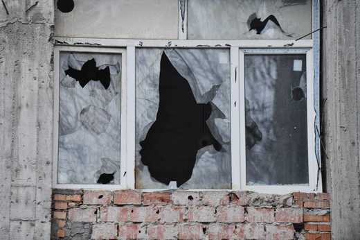 FOTO Liceul PTTR, de 16 ani în condiții mizere, a fost demolat. Va fi reconstruit pentru a deveni "cel mai tare și mai fain din țară"