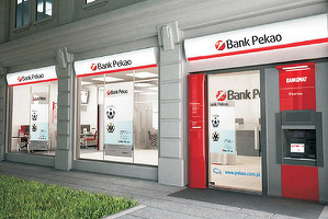 UniCredit vinde 10% din subsidiara sa poloneză, valoarea tranzacției fiind estimată la 880 milioane de dolari
