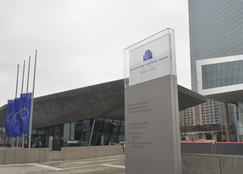 Investitorii nu au reacționat la deciziile BCE: acțiunile europene au închis în teritoriu negativ