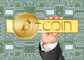 Valoarea totală a monedelor virtuale bitcoin a atins un record de peste 14 miliarde de dolari