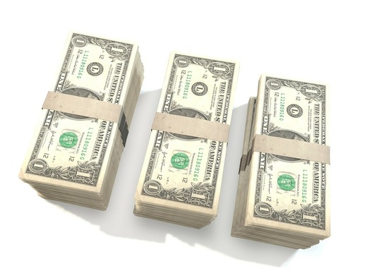 Dolarul a coborât la minimul ultimelor 15 luni