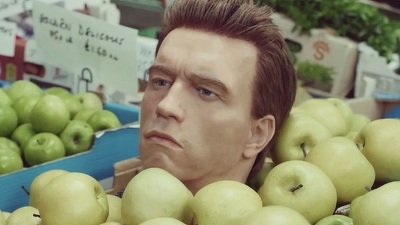 Banca britanică Lloyds ar putea plăti clienților despăgubiri de 1,7 mld de lire, în urma unui spot în care apare Terminatorul