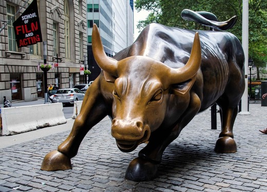 Dow Jones sare și de 26.000 de puncte. Creștere de 1.000 de puncte în nici 2 săptămâni pentru indicele american