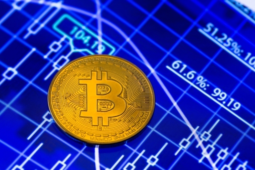 Bitcoin a urcat la peste 8.000 de dolari pe unitate în urma aprecierilor șefei FMI privind beneficiile aduse de criptomonede