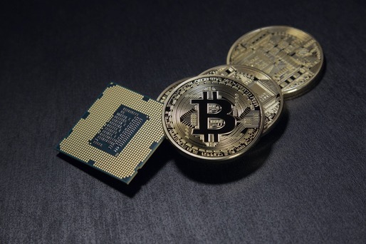 Bitcoin a continuat să scadă abrupt săptămâna trecută și a atins minimul ultimelor 15 luni, sub pragul de 3.500 de dolari