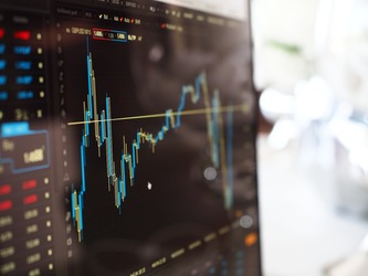 ANALIZĂ PROFIT TV Creșteri pe bursele globale de acțiuni, evoluție mixtă pentru dolar și corecții ale cotațiilor petrolului