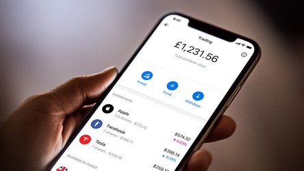 Revolut lansează o funcție de tranzacționare a acțiunilor