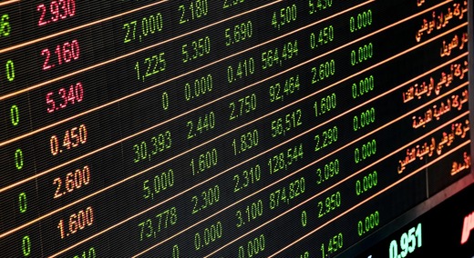 Acțiunile europene încep săptămâna în creștere, pe fondul optimismului legat de negocierile Rusia-Ucraina. Prosus, proprietarul eMag, scade cu 10%