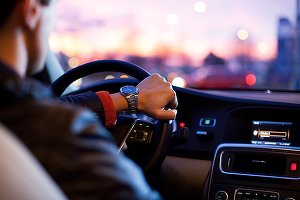O greșeală de redactare în comunicatul privind rezultatele rivalului Uber a făcut ca acțiunile să atingă un maxim al ultimelor 52 de săptămâni. "Greșeala mea... A fost o eroare gravă, dar a fost vorba de un zero."