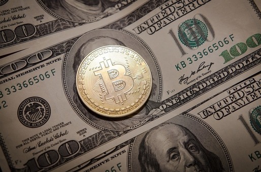 Prețul Bitcoin a scăzut cu 17,5% în cea mai mare pierdere lunară din 2022