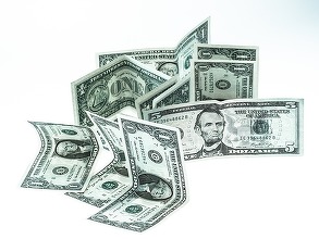 Băncile din SUA au înregistrat un profit dublu față de rivalele din Europa în 2024
