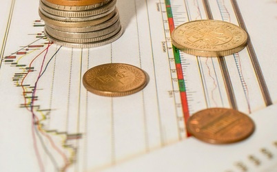 ANALIZĂ Ce trebuie să știe investitorii despre războiul taxelor vamale
