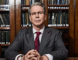Șeful Trezoreriei americane minimalizează decizia Moody's de a retrograda ratingul SUA