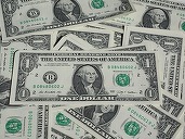 După ce a fost blocat de câțiva republicani radicali, proiectul de lege fiscală al lui Trump trece de comisia cheie și avansează în Congresul SUA