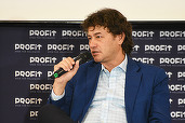 VIDEO Profit.ro - Piața de Capital.forum. Directorul Trezoreriei, Ștefan Nanu, exact în momentul în care Fitch avertizează România: Evitarea retrogradării ratingului suveran e un obiectiv de țară