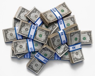 Numărul milionarilor din SUA a crescut cu 1.000 de persoane în fiecare zi a anului trecut