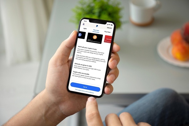 Băncile germane au blocat rapid plăți prin PayPal în valoare de peste 10 miliarde de euro