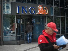 ING Bank își urcă profitul în România 