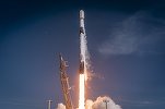 Listarea SpaceX stârnește frenezie pe rețelele de socializare și pariuri pe viitorul simbol bursier. Până la 30% din IPO ar putea fi alocat investitorilor individuali