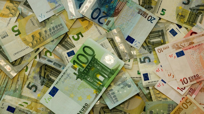 BCE: Deflația este principalul pericol cu care se confruntă zona euro