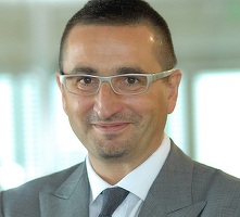 Szczurek, ING: Cea mai mare problemă cu legea dării în plată e că se aplică pentru viitor, nu pentru trecut