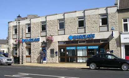 Divizia din Italia a Barclays vrea să vândă un portofoliu de credite de 13 mld. euro în următorii doi ani