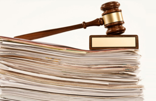 Judecătoria Buzău refuză să trimită Legea dării în plată la Curtea Constituțională