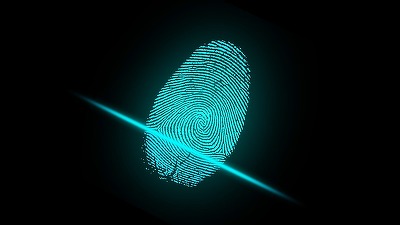 UniCredit Bank implementează semnarea plăților prin scanarea amprentei digitale