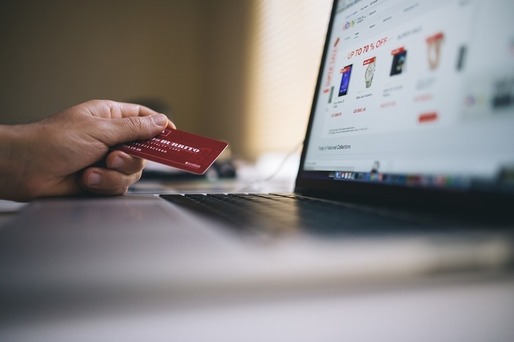TBI Credit a ajuns la peste 150 de magazine online în care oferă cumpărături în rate prin soluția de creditare digitală

