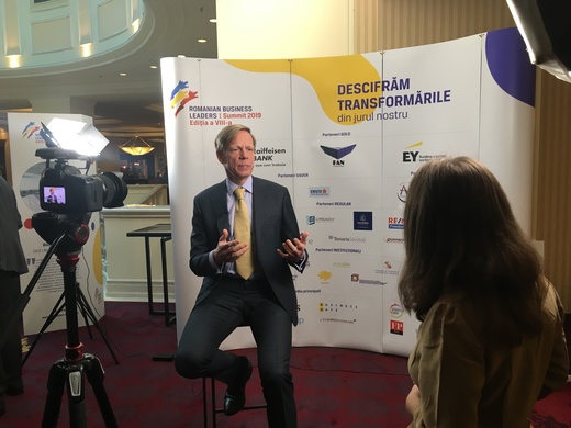 Steven van Groningen, despre reevaluarea operațiunilor din România anunțată de grupul Raiffeisen: Nici vorbă de exit. Dar vor fi efecte, iar cele secundare ne îngrijorează mai mult
