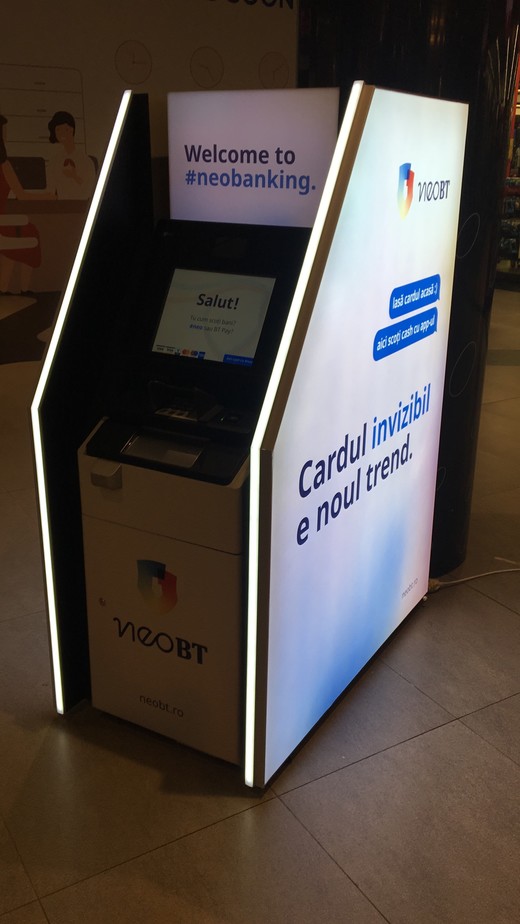 Banca Transilvania a lansat primul bancomat exclusiv contactless