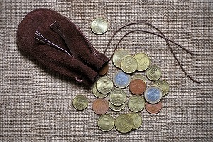 TABEL Românii care vor amânarea ratelor la credite trebuie să facă economii pentru momentul când vor relua plățile. Rate mai mari după suspendare. Cine va suferi cel mai mare impact